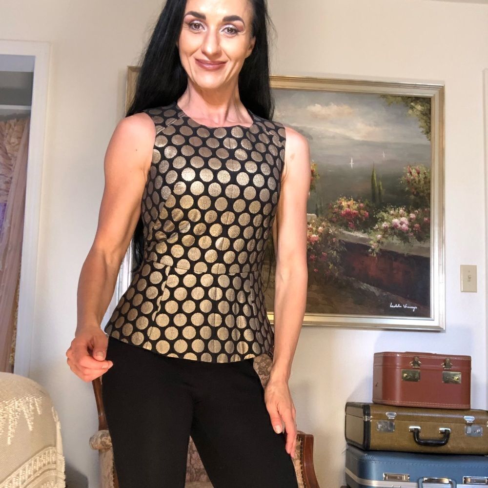Vince Camuto cute sleeveless top lined - Picture 1 of 5
